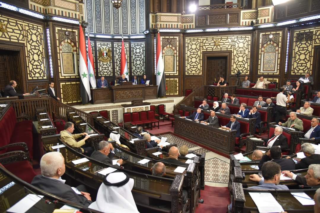 مجلس الشعب يقر عدداً من مشروعات القوانين المتعلقة بعمل وزارة الدفاع
